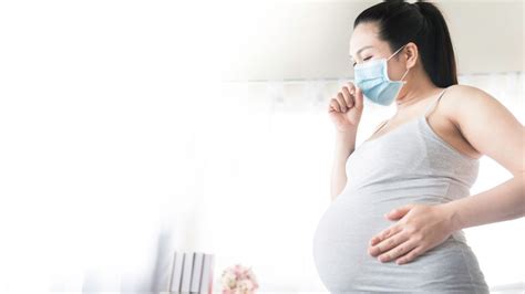 Alasan Pentingnya Menunda Kehamilan di Masa Pandemi Corona